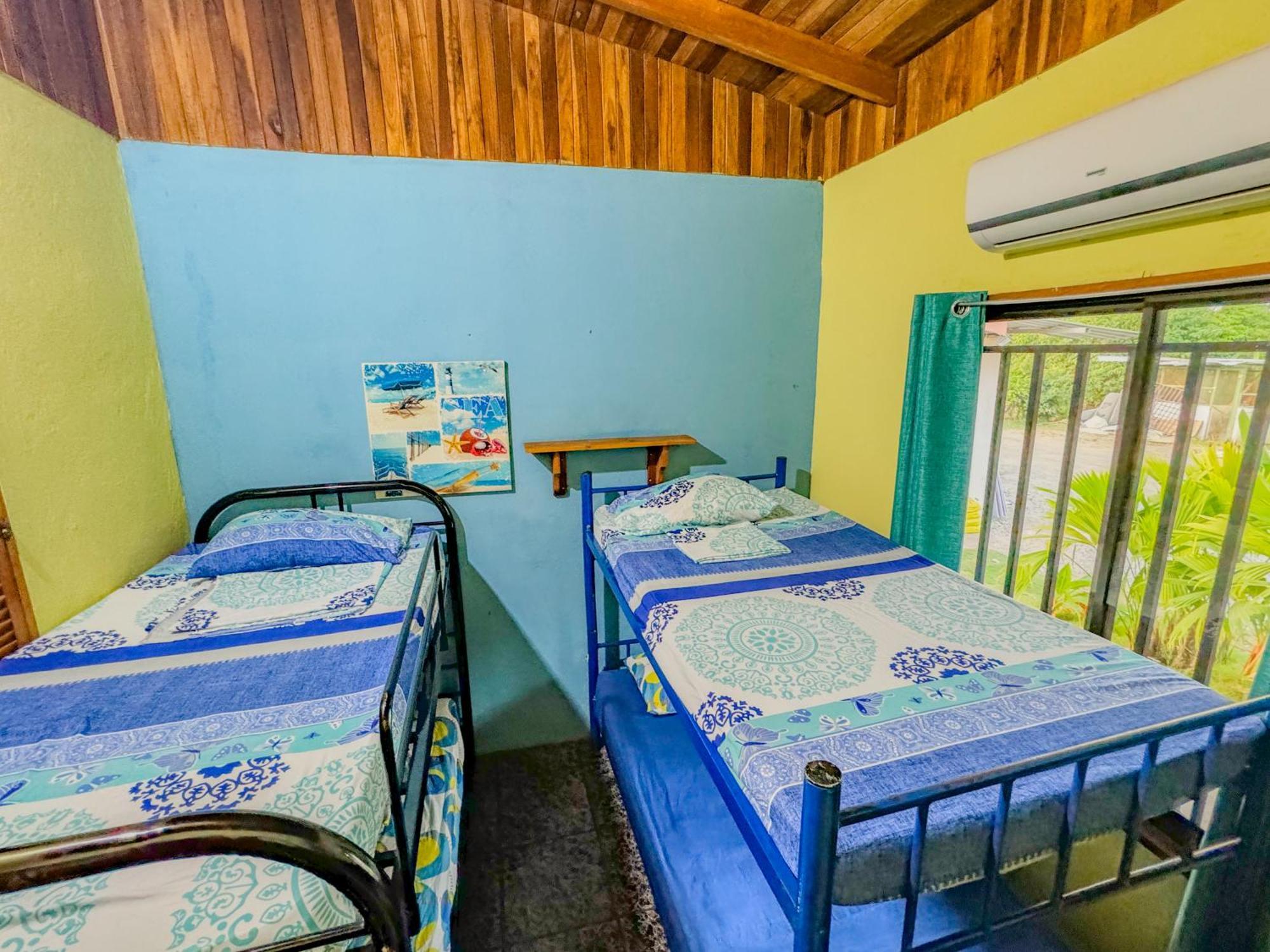 Pura Natura Lodge 曼努埃尔安东尼奥 外观 照片