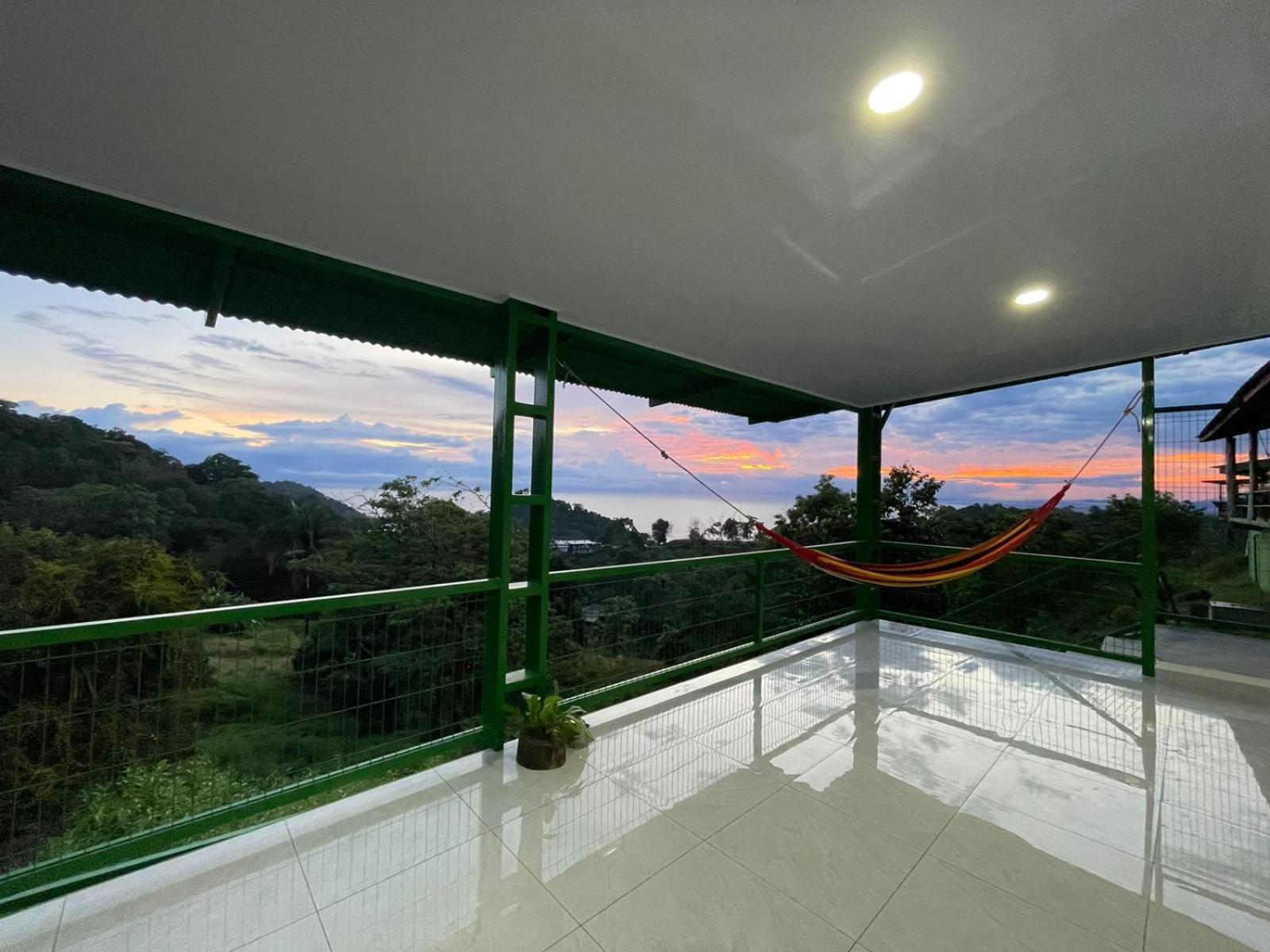 Pura Natura Lodge 曼努埃尔安东尼奥 外观 照片